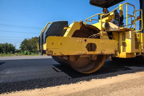 Best Local Driveway Pavers  in Redgranite, WI